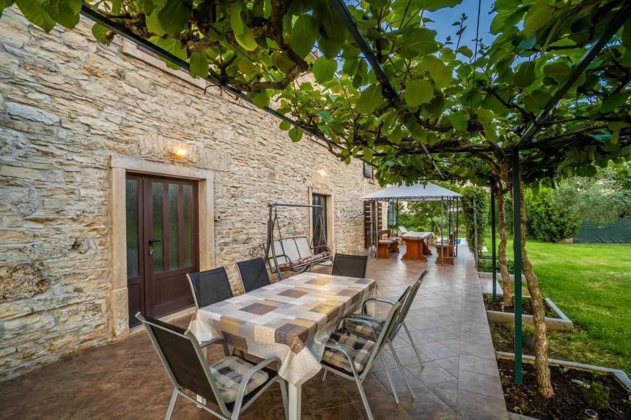 House Gracijela, Village Bulici Šajini Kültér fotó